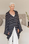Lana Grossa PONCHO IN STREIFEN Brigitte No. 2 & Silkhair & Mia