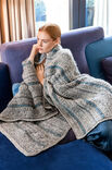 Lana Grossa PLAID IM MUSTER- UND MATERIALMIX Lala Berlin Lovely Cotton, Chunky & Furry