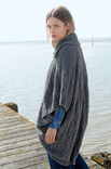 Lana Grossa JACKE IM PERLSTRUKTURMUSTER Lala Berlin Shiny
