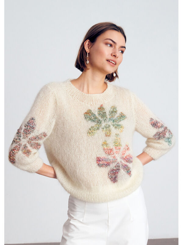 Lana Grossa PULLI MIT EINSTRICKBLÜTEN Silkhair & About Berlin Vanity