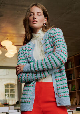 JACKE IM BLUMENMUSTER Ecopuno von Lana Grossa