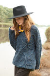 Lana Grossa PULLI IM ZOPFSTRUKTURMUSTER MIT AUFGENÄHTEN STRICKKORDELN Cool Merino Print
