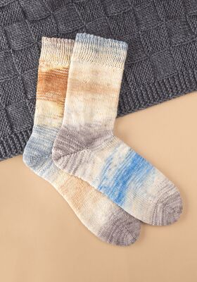 SOCKEN Meilenweit 100g Merino Hand-dyed von FILATI Studio