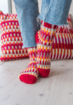 SOCKEN Meilenweit 50g von FILATI Studio