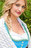Lana Grossa WEISSE STOLA IM WELLEN-AJOURMUSTER Cool Wool