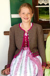 Lana Grossa MÄDCHENJANKER MIT BLUMENBORDÜREN Alpina/COOL WOOL Big Melange (GOTS)