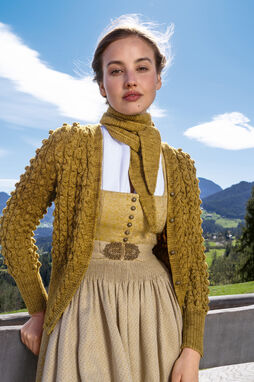 TRACHTEN No. 9 von Lana Grossa