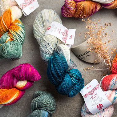 Hand-dyed <br> Garne