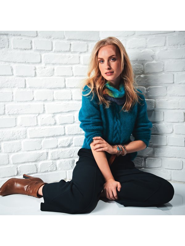 Lana Grossa PULLI MIT MITTELZOPF Silkhair uni