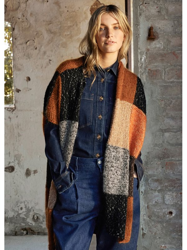 Lana Grossa KARO-PONCHO Brigitte No. 2 Seta, Brigitte No. 3 & Brigitte No. 4