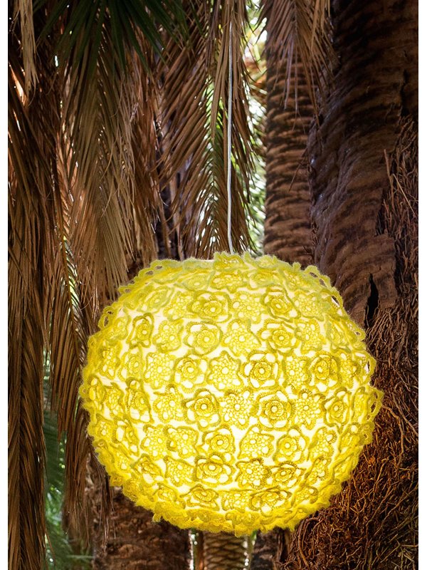 HÄKELBLÜTEN FÜR BALLONLAMPE Silkhair von Lana Grossa