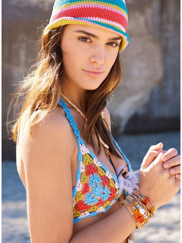 BIKINI-OBERTEIL AUS DREIECKSMOTIVEN Cotone von Lana Grossa