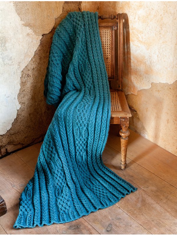 PLAID IM ARANMUSTER Alta Moda Cashmere 16 von Lana Grossa