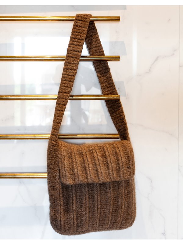 TASCHE IM RELIEFMUSTER Feltro von Lana Grossa
