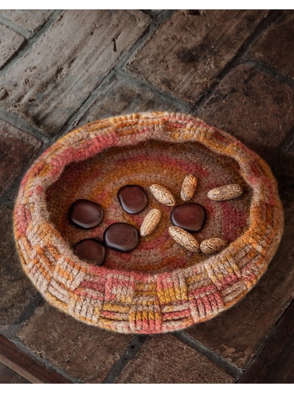 Lana Grossa SCHALE IN HALBEN STÄBCHEN UND RELIEF-SCHACHBRETTMUSTER Feltro Color Mélange