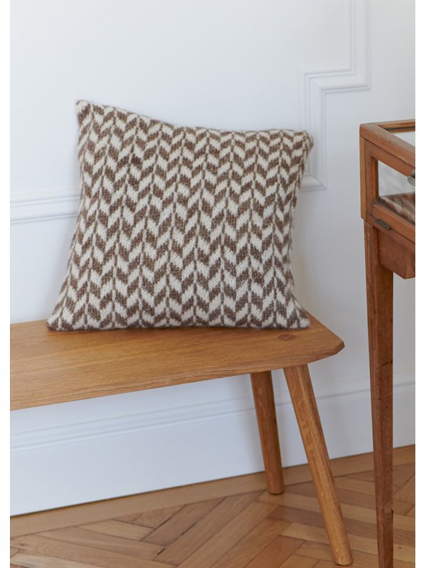 KISSENHÜLLE IM JACQUARDMUSTER Natural Alpaca Pelo von Lana Grossa