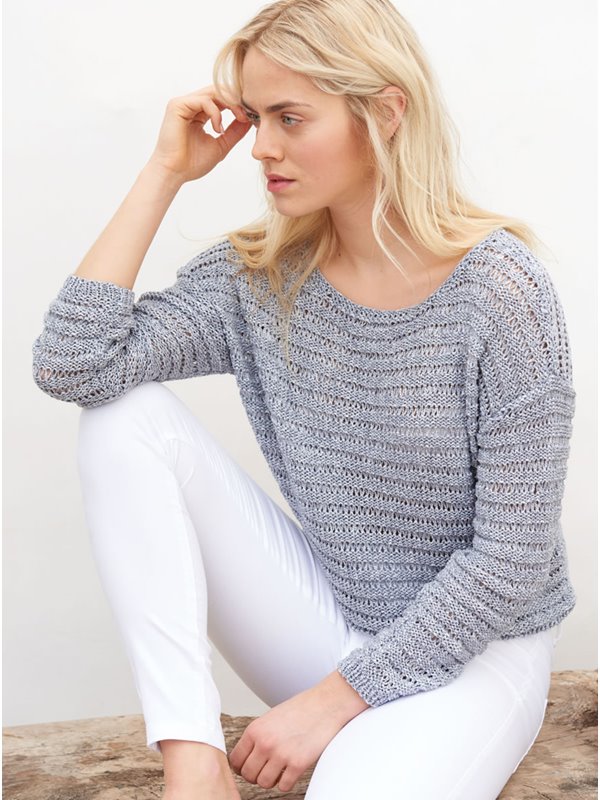 PULLI GLATT LINKS MIT FALLMASCHEN Denim von Lana Grossa