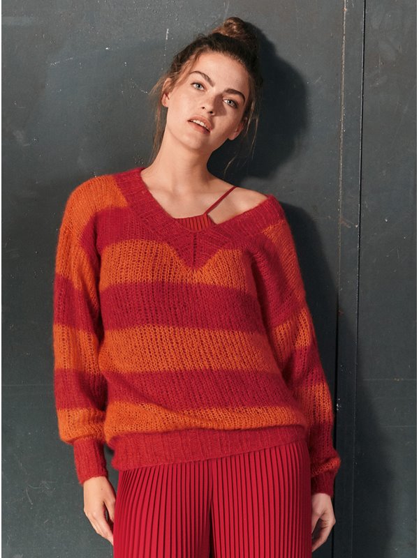 V-PULLI IN BLOCKSTREIFEN Silkhair von Lana Grossa