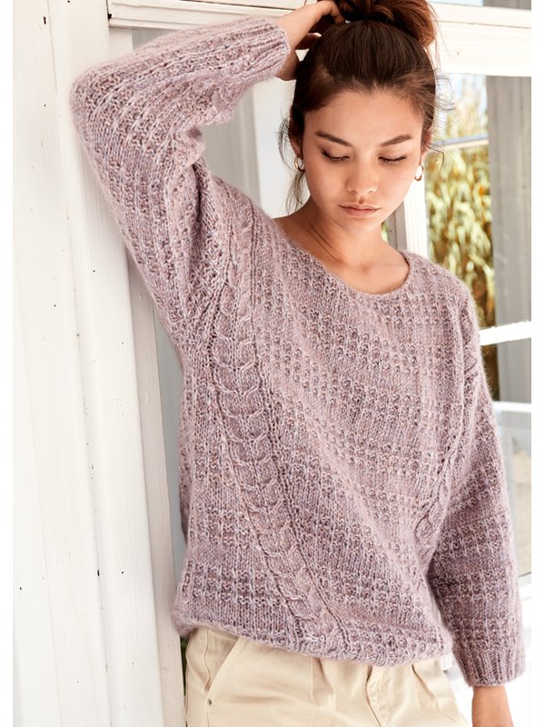 PULLI MIT ZOPF- UND HEBEMASCHENMUSTER Sara & Silkhair von Lana Grossa