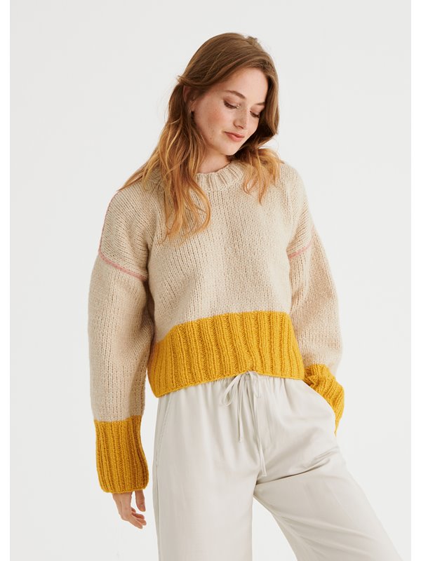 PULLI GLATT RECHTS MIT AUFGEHÄKELTEN KETTMASCHEN Lala Berlin Lovely Cotton von Lana Grossa