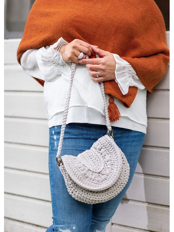 HÄKELTASCHE The Tube von Lana Grossa