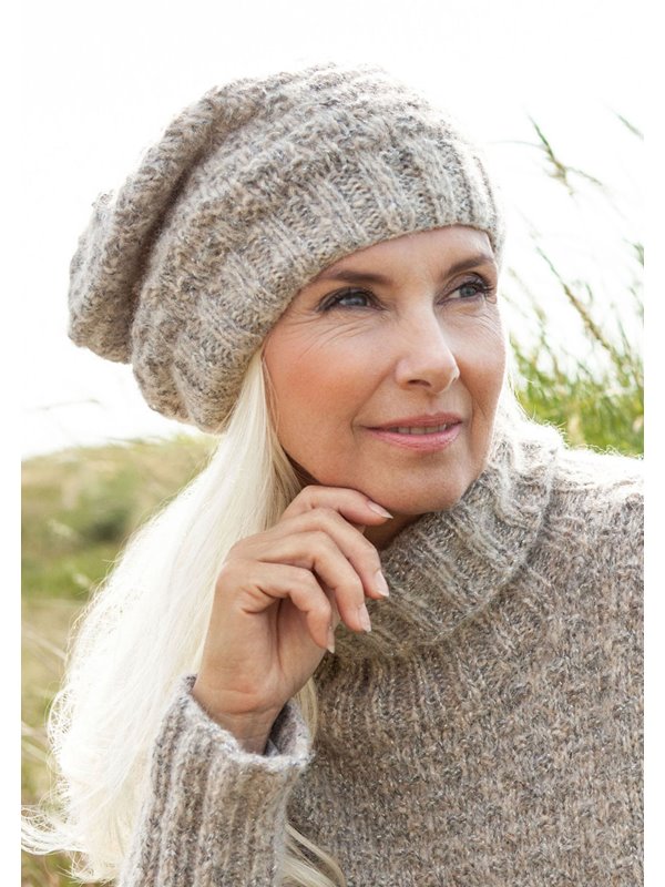 MÜTZE Lala Berlin Shiny von Lana Grossa