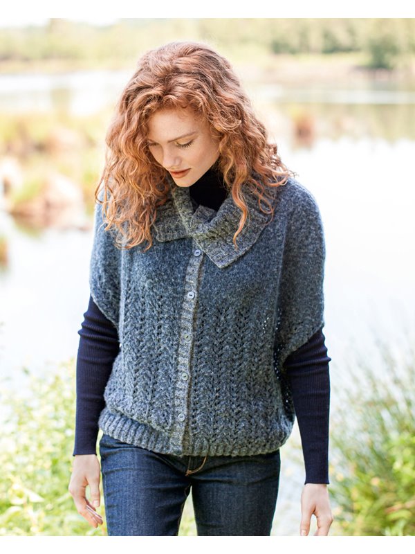 PONCHO-JACKE Gomitolo Puno von Lana Grossa