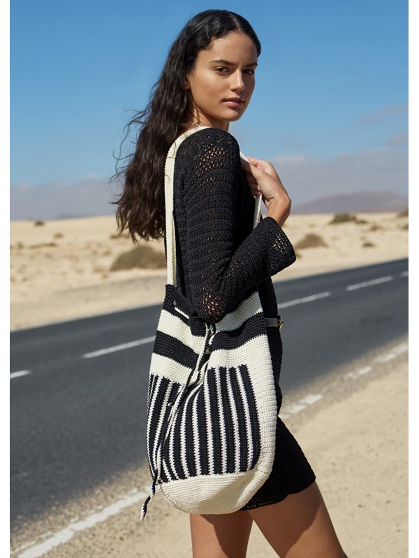 BEUTELTASCHE IN FESTEN MASCHEN Cotone von Lana Grossa