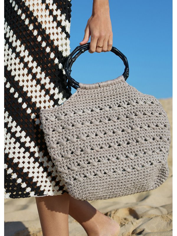 TASCHE IM STRUKTURMUSTER The Paper von Lana Grossa
