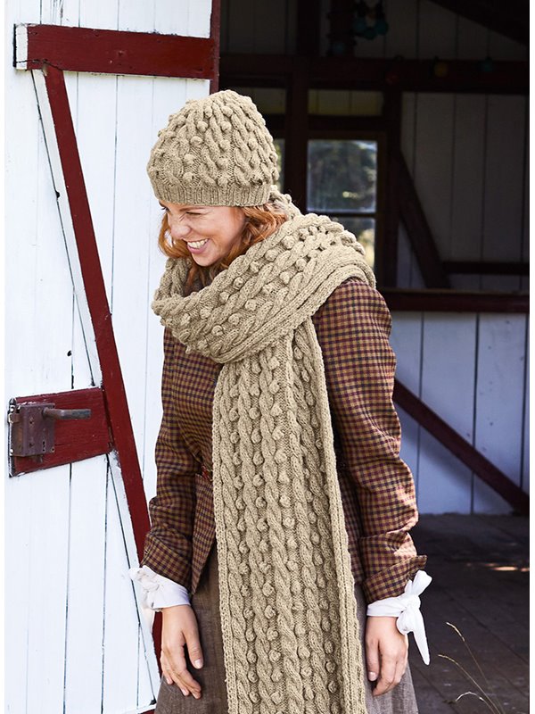 MÜTZE MIT ZOPF-NOPPENMUSTER Landlust Merino 120 von Lana Grossa