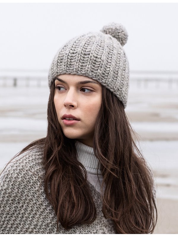 MÜTZE Lala Berlin Lovely Cashmere von Lana Grossa