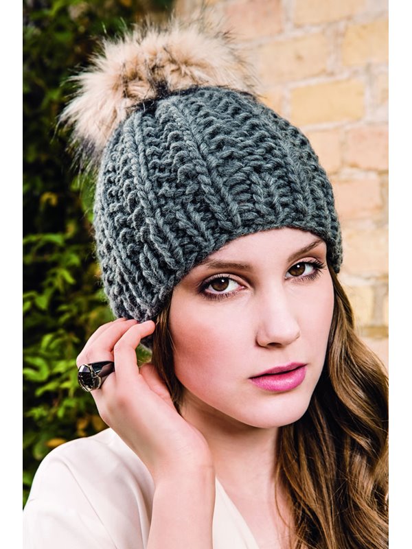 Lana Grossa MÜTZE MIT FELLBOMMEL Lei
