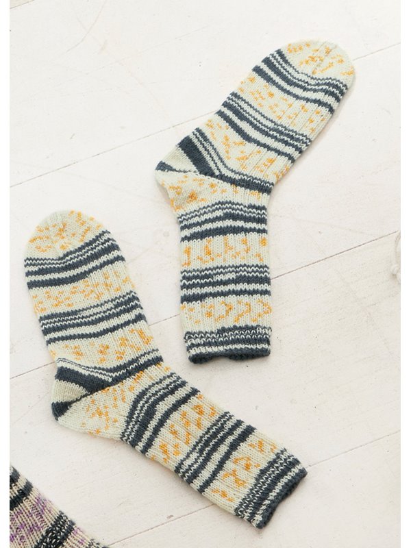 SOCKEN About Berlin Meilenweit Cashmere City von Lana Grossa