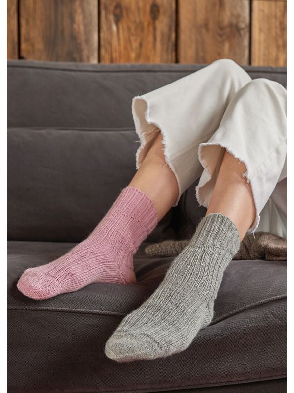 Lana Grossa SOCKEN Cool Wool 4 Socks