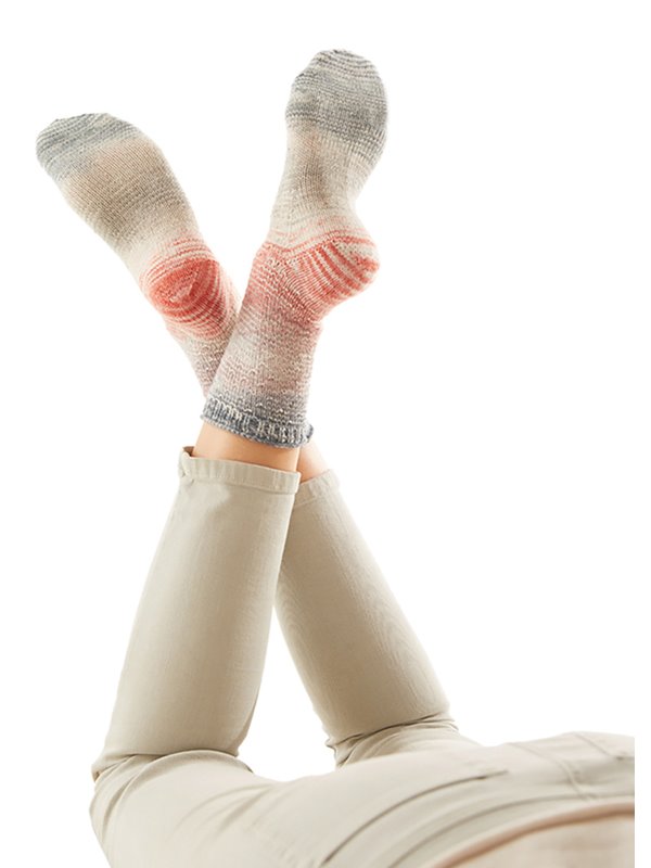SOCKEN Meilenweit 100g Merino Rainbow hand-dyed von Lana Grossa