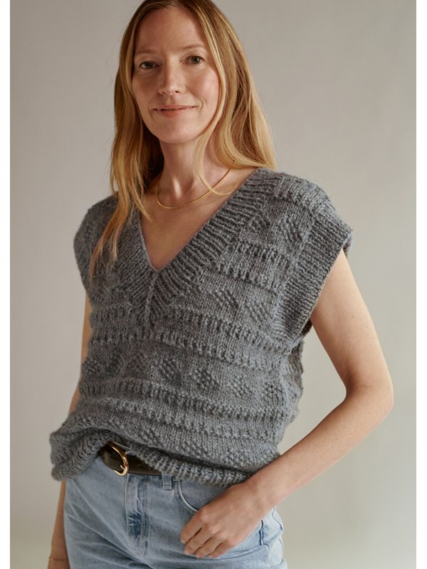 PULLUNDER IM RECHTS-LINKS-STRUKTURMUSTER Natural Alpaca Classico von Lana Grossa