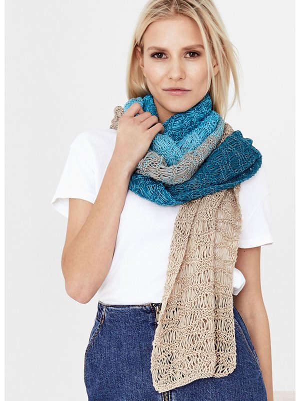 SCHMALER SCHAL MIT FALLMASCHEN Shades of Cotton von Lana Grossa