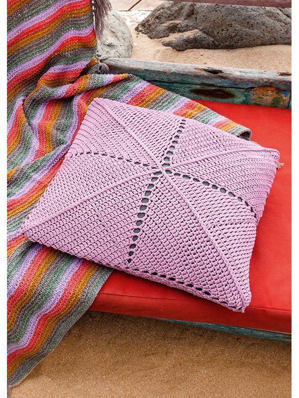 KISSENHÜLLEN IN STÄBCHEN Cashseta von Lana Grossa