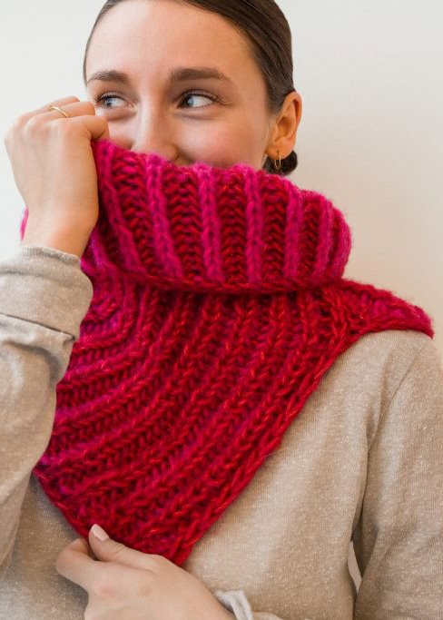 LOOP IM 2-FARBIGEN PATENT Ecopuno Chunky von Lana Grossa