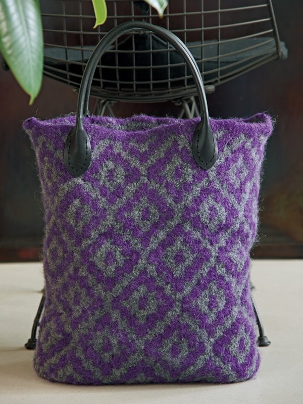 SHOPPER MIT HEBEMASCHENMUSTER Feltro von Lana Grossa