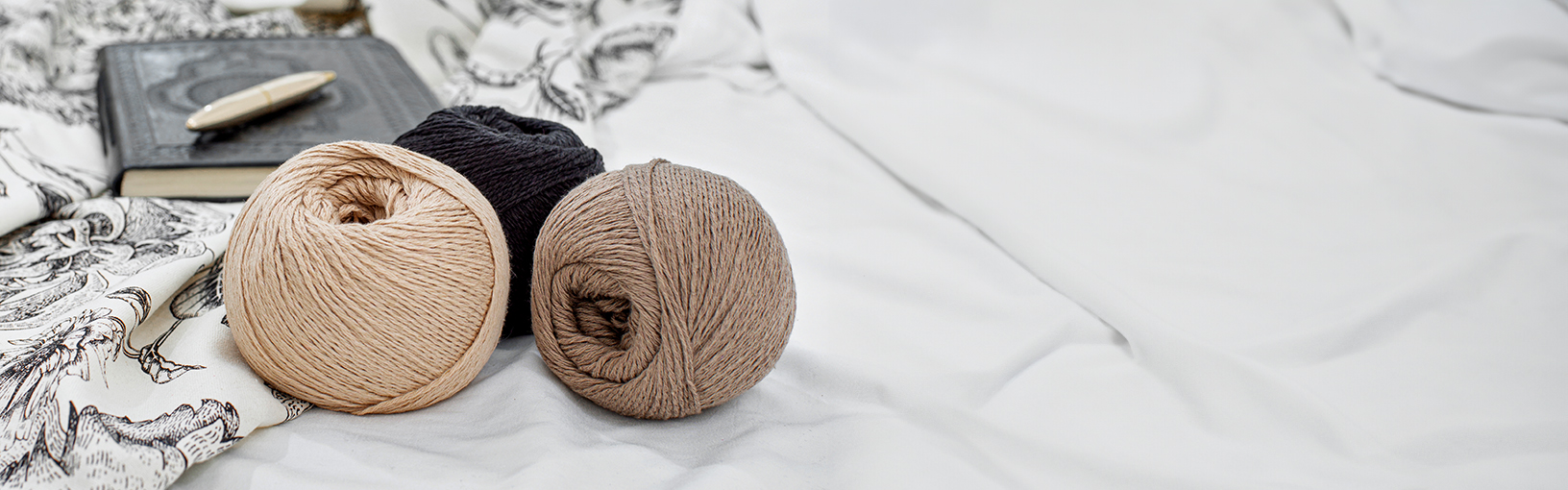 HOCHWERTIGE QUALITÄT & KREATIVES STRICKDESIGN Modell Pakete<br>